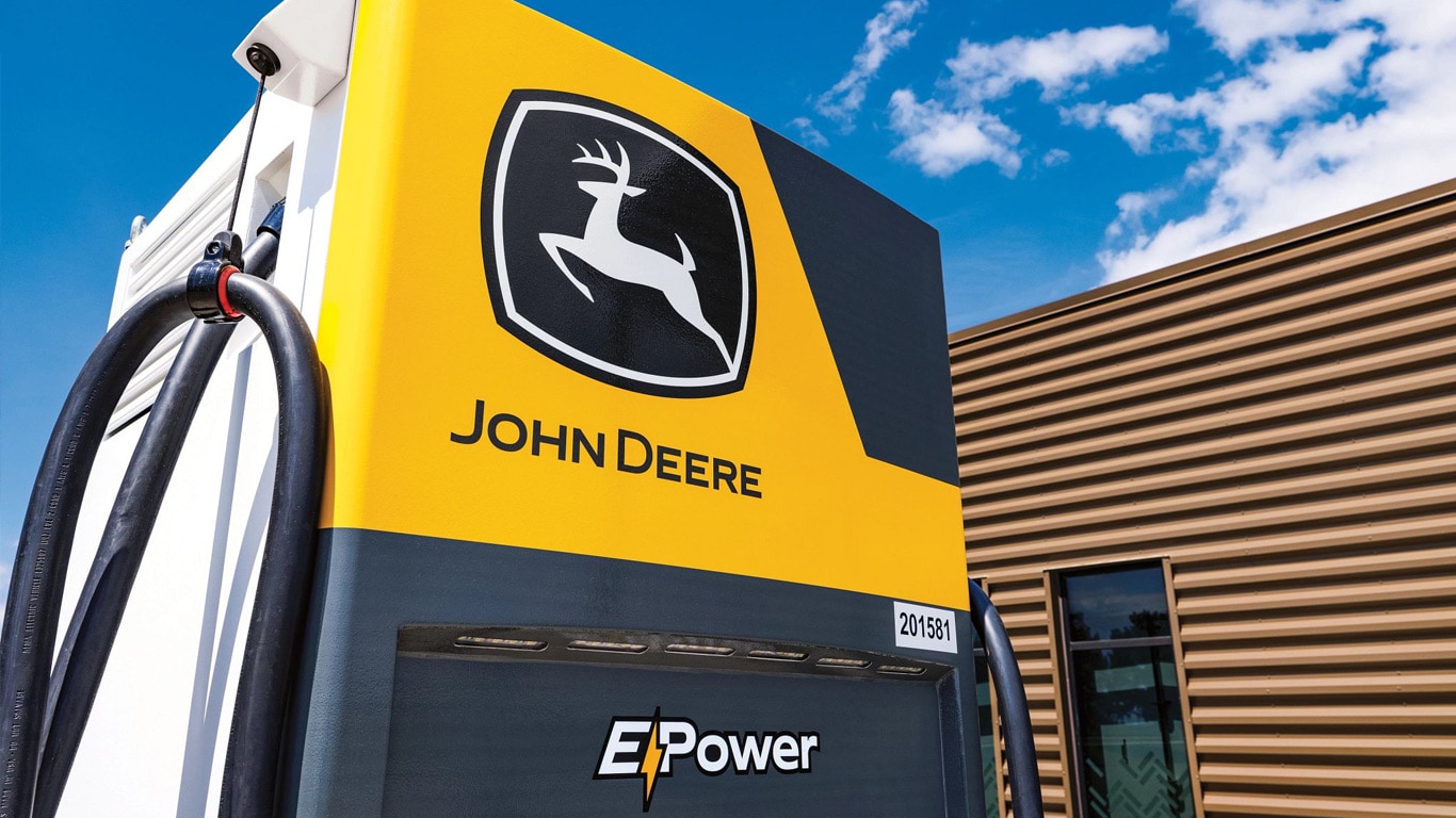 Поглед отблизо на станция за зареждане на E-Power на John Deere