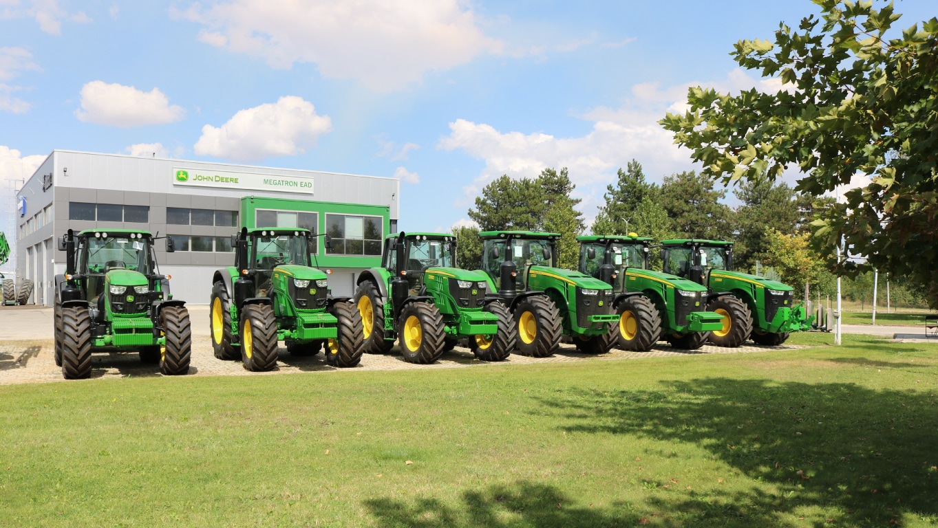 Мегатрон - официален представител на John Deere за България