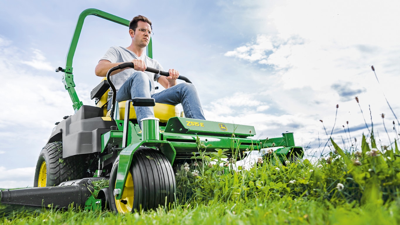 riding-lawn-equipment1