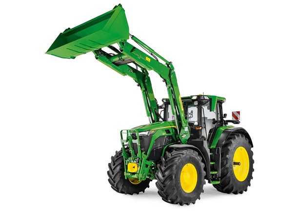 Прикачно приспособление за челен товарач John Deere с широка кофа, показано е разкачено на бял фон.